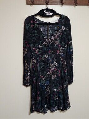 Dark Floral Dress Medium ASTR the Label Women's Mini Fairy Romantic Flowers